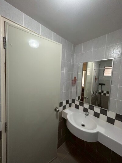 ลุมพินี คอนโดทาวน์ รัตนาธิเบศร์ / Lumpini Condo Town Rattanathibet