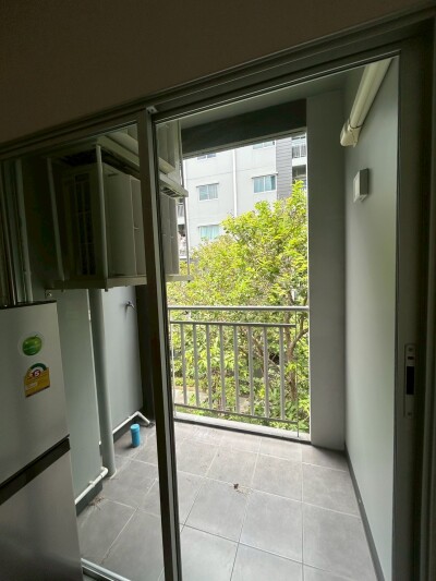 ลุมพินี คอนโดทาวน์ เอกชัย 48 / 1 ห้องนอน 1 ห้องน้ำ ขนาด 34 ตรม