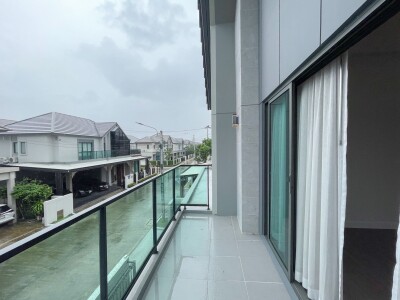 บางกอก บูเลอวาร์ด พระราม 5-29