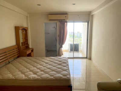 เดอะ คัลเลอร์ ลีฟวิ่ง คอนโดมิเนียม / The Color Living Condominium-2