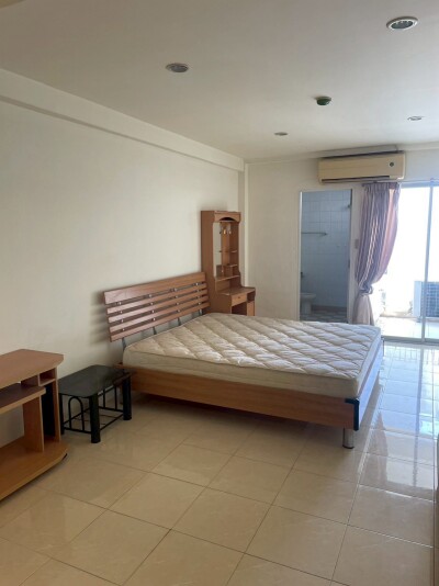 เดอะ คัลเลอร์ ลีฟวิ่ง คอนโดมิเนียม / The Color Living Condominium-1