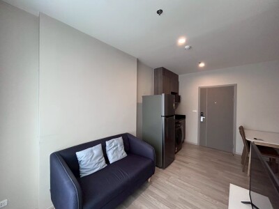ไอดีโอ โมบิ สุขุมวิท อีสต์พอยท์ / Ideo Mobi Sukhumvit East Point