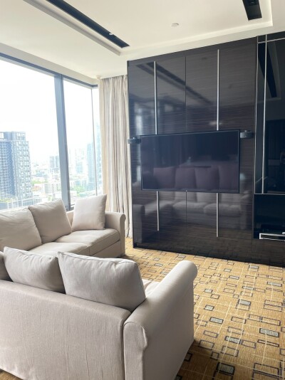 เดอะ แบงค็อค ทองหล่อ / The Bangkok Thonglor-1