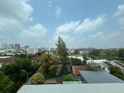บี-ลอฟท์ สุขุมวิท 109 / B-Loft Sukhumvit 109