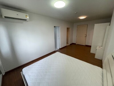 เดอะ ซีซันส์ ศรีนครินทร์ / 32 ตร.ม. ตึก C ชั้น 5