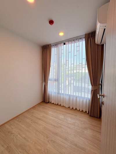 เอสคิว สุขุมวิท 101/1 / ESQUE Sukhumvit 101/1-8