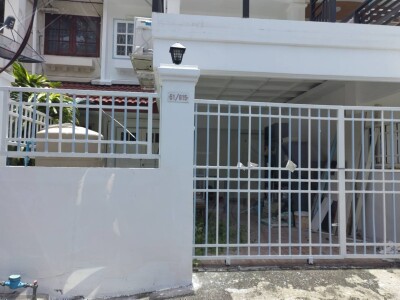 สำหรับ เช่า และ ขาย โฮมทาวน์ ออฟฟิส