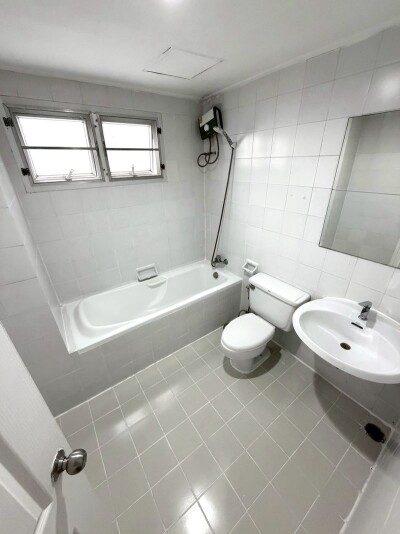 เดอะ วอเตอร์ฟอร์ด พระราม 4 / The Waterford Rama 4-7