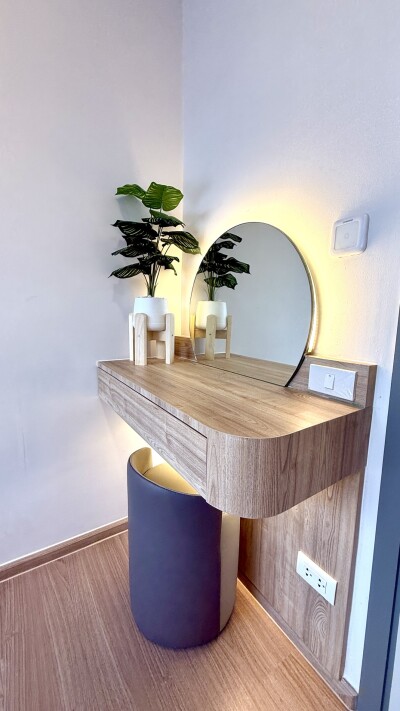 ชีวาทัย ปิ่นเกล้า / Chewathai Pinklao