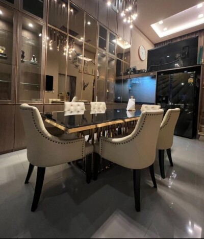 ทาวน์โฮม อาร์เด้น พระราม 3 / 185 ตารางเมตร   อนุญาตเลี้ยงสัตว์