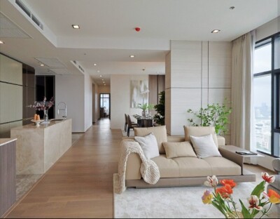 อัปเดตล่าสุด 18/3/68 : คอนเนอร์ ราชเทวี / ขนาด 173 sqm ✨ ชั้น 37-3