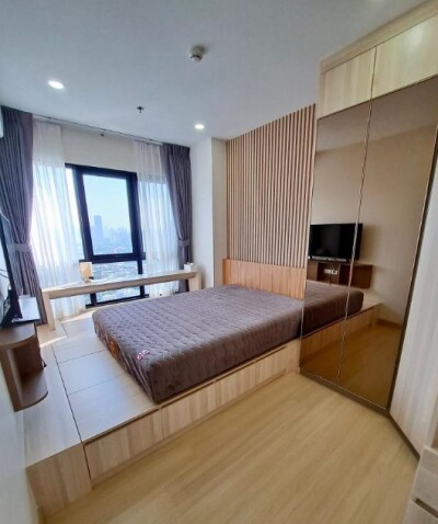 ศุภาลัย ลอฟท์ ประชาธิปก - วงเวียนใหญ่ / Supalai Loft Prajadhipok - Wongwian Yai