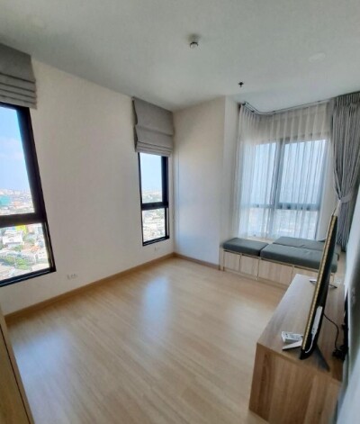 ศุภาลัย ลอฟท์ ประชาธิปก - วงเวียนใหญ่ / Supalai Loft Prajadhipok - Wongwian Yai