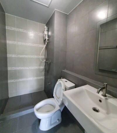 ดีคอนโด แคมปัส รีสอร์ท บางนา / D condo Campus Resort Bangna