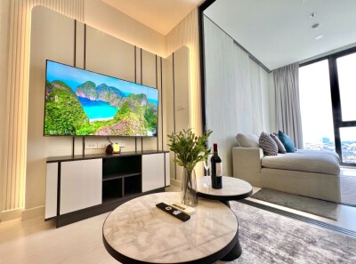 แมสซารีน รัชโยธิน / Mazarine Ratchayothin-3