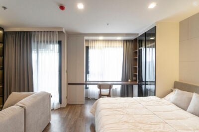 ไลฟ์ ลาดพร้าว วัลเล่ย์ / Life Ladprao Valley