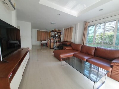 ชวนชื่นโมดัส แจ้งวัฒนะ