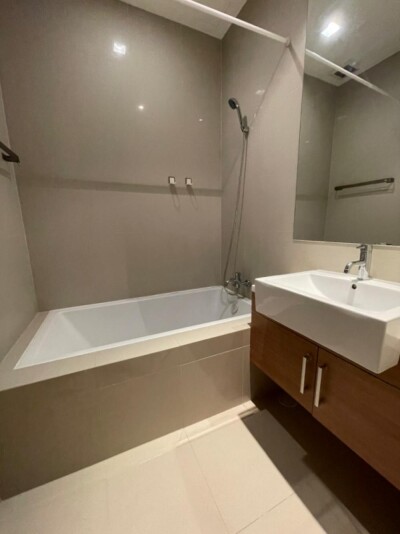 ห้ามโพสต์ / Do not post. / โนเบิล รีวิล / สตูดิโอ ขนาด 32 ตร.ม.-7