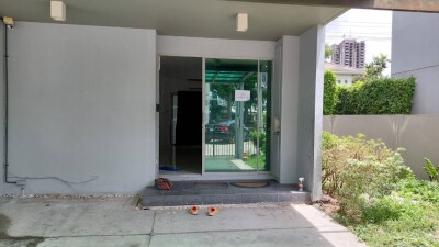 พาทิโอ แจ้งวัฒนะ (เมืองทอง)