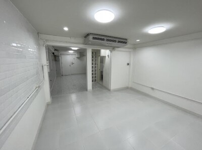 🌟 ให้เช่า อาคารพาณิชย์ รีโนเวทใหม่ ใกล้มหาวิทยาลัยหอการค้าไทย (UTCC) 🌟