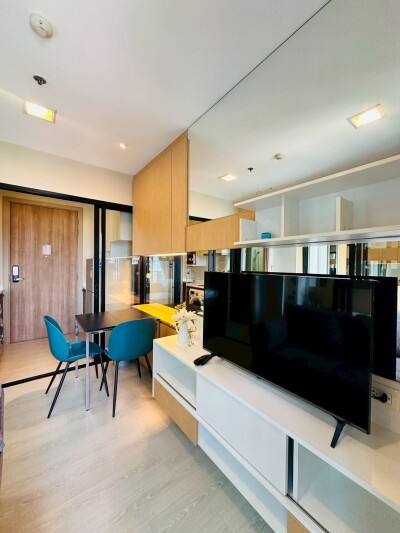 เลต มิสท์ พระราม 9 / lette Midst Rama 9