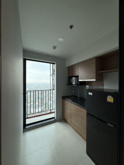 บริกซ์ คอนโดมิเนียม / Brix Condominium-6