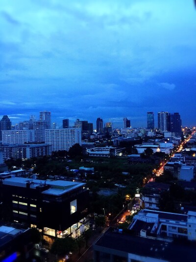 เอ็ม ทองหล่อ เท็น / M Thonglor 10
