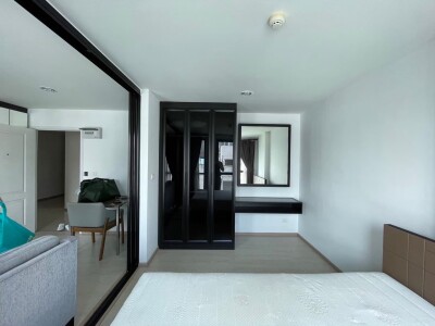 ดิ เอ็กเซล ไฮบริด ลาซาล 8 / 1 ห้องนอน 1 ห้องน้ำ ชั้น 5 ขนาด 27 ตรม