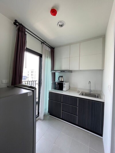 ดิ เอ็กเซล ไฮบริด ลาซาล 8 / 1 ห้องนอน 1 ห้องน้ำ ชั้น 5 ขนาด 27 ตรม