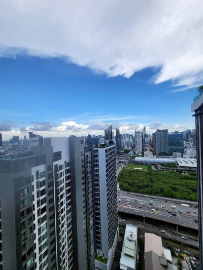 ไลฟ์ อโศก - พระราม 9 / Life Asoke - Rama 9-10