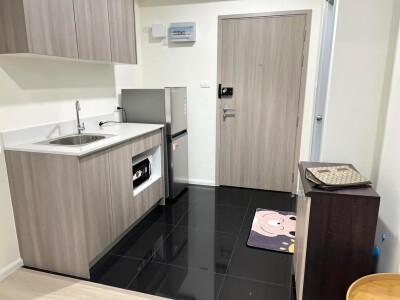 เอ สเปซ เมกา / A space Mega-9