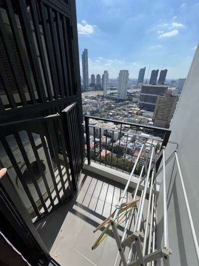 🏢 ให้เช่าคอนโด Urbano Absolute สาธร–ตากสิน 📐 ขนาด / Size: 38 ตร.ม. (38 sq.m.) 🏢 ชั้น / Floor: ชั้น 34