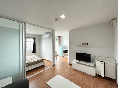 ทิวลิป สแควร์ @ อ้อมน้อย / Tulip Square @ Omnoi