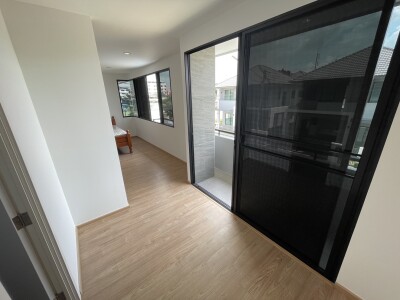 บ้าน เอโทล วงแหวน-ลำลูกกา / ขนาด 185 ตรม ขนาด 75 ตรว *