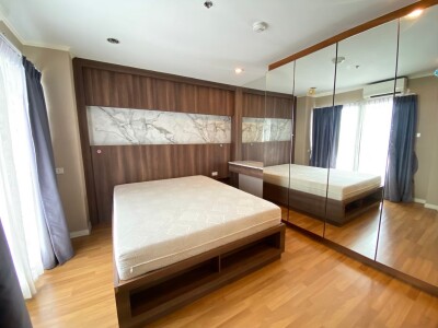 ลุมพินี เพลส ปิ่นเกล้า 2 / Lumpini Place Pinklao 2