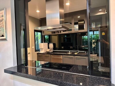 ศุภาลัย เอสเซ้นส์ สวนหลวง / พื้นที่ใช้สอย 321ตรม. *