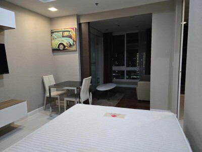 เดอะ เมโทรโพลิส สำโรง / The Metropolis Samrong