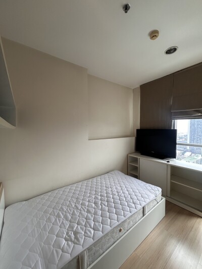 ไลฟ์ แอด ลาดพร้าว 18 / — 2 ห้องนอน มุมสวย วิวโล่ง พร้-7