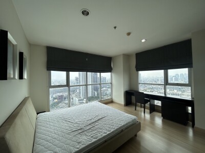 ไลฟ์ แอด ลาดพร้าว 18 / — 2 ห้องนอน มุมสวย วิวโล่ง พร้-5