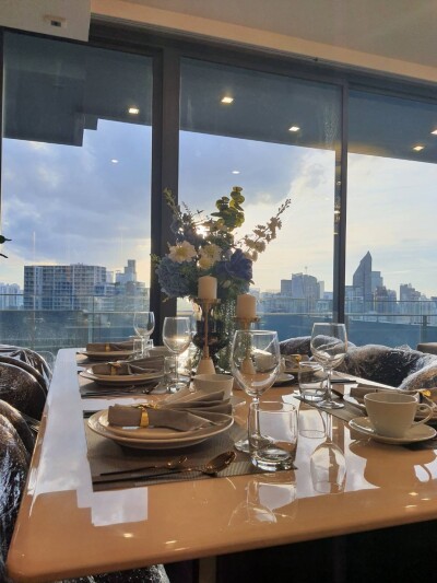 ลาวิค สุขุมวิท 57 / 145 ตรม. ชั้น 25-6