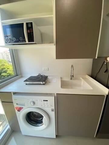 เมโทร ลักซ์ พระราม 4 / Metro Luxe Rama 4