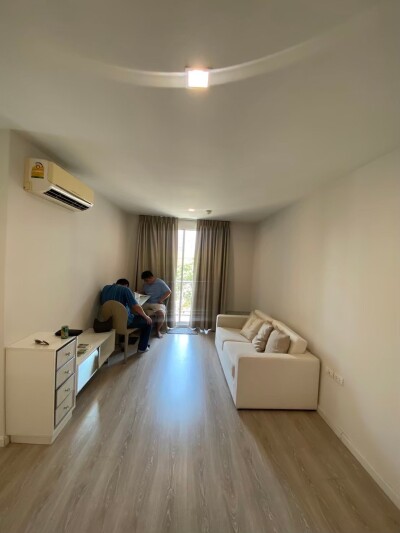 เมโทร ลักซ์ พระราม 4 / Metro Luxe Rama 4