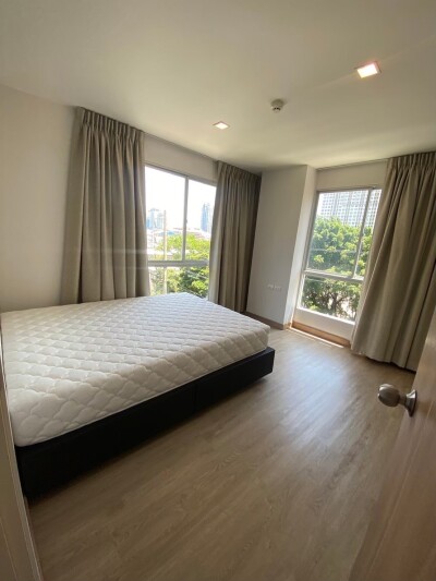 เมโทร ลักซ์ พระราม 4 / Metro Luxe Rama 4