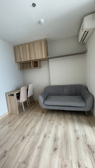 บริกซ์ คอนโดมิเนียม / Brix Condominium-1