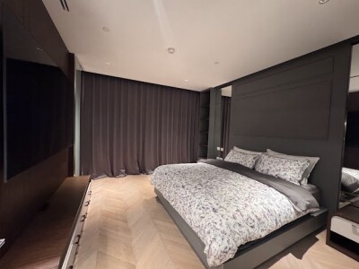 โฟร์ซีซั่นส์ ไพรเวท เรสซิเด้นซ์ / 📌 ยูนิต 300/21 | ชั้น 64 | ขนาด 125 ตร.ม. 🛏 2 ห้องนอน | 🛁 2 ห้องน้ำ | 🚗 ที่จอดรถส่-5