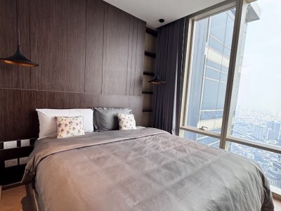 โฟร์ซีซั่นส์ ไพรเวท เรสซิเด้นซ์ / 📌 ยูนิต 300/21 | ชั้น 64 | ขนาด 125 ตร.ม. 🛏 2 ห้องนอน | 🛁 2 ห้องน้ำ | 🚗 ที่จอดรถส่-8