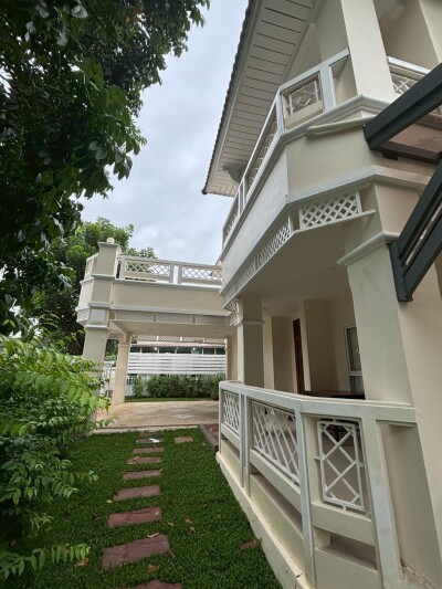 เพอร์เฟค เพลส รามคำแหง 164