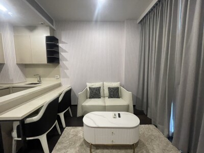 ลาวิค สุขุมวิท 57 / 🛏 1 ห้องนอน | 🚿 1 ห้องน้ำ 📍 ชั้น 22 | ห้องยูนิต 8/175-2