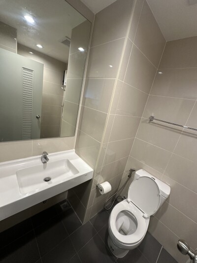 เอ สเปซ เมกา 2 / A Space Mega 2-12