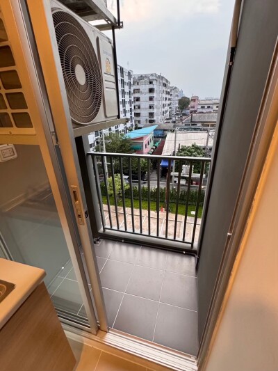 เสนาคิทท์ ศรีนครินทร์ - ศรีด่าน / Sena Kith Srinakarin - Sridan